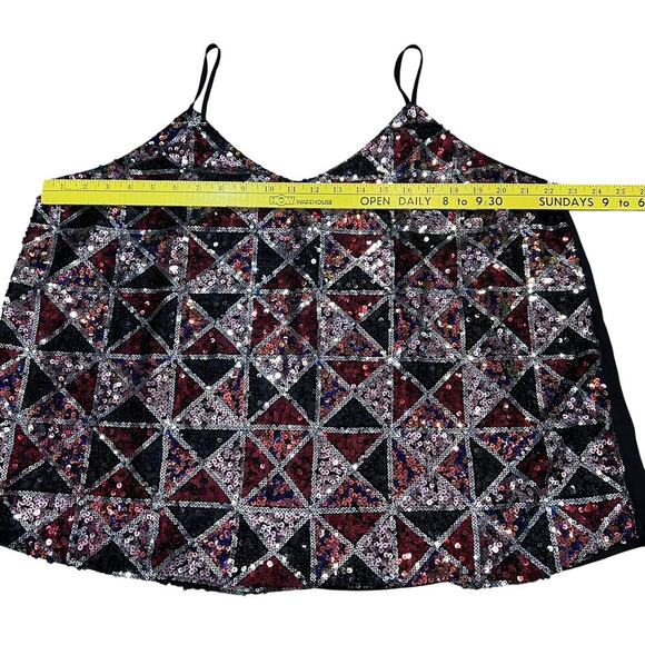 Peach Sequin Triangle Tank Top Size 2X Black Red Pink Silver Concert Event Fair - Picture 3 of 7